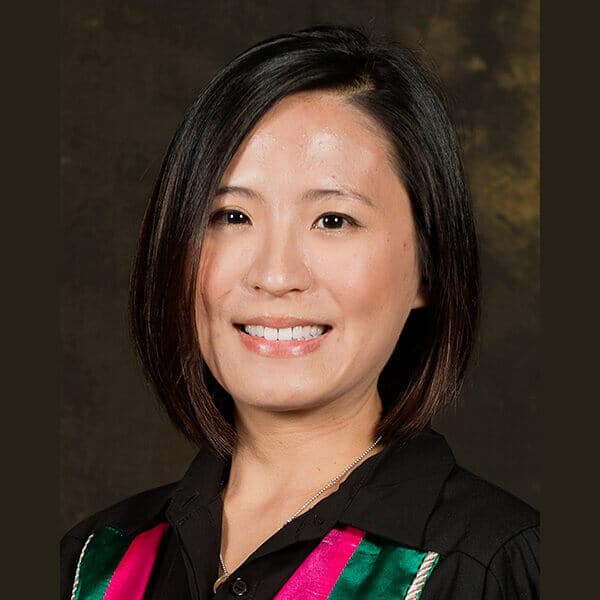 Dr. Jeni Lai-in Ho, a speaker for Dental Continuing Education at HKIDEAS