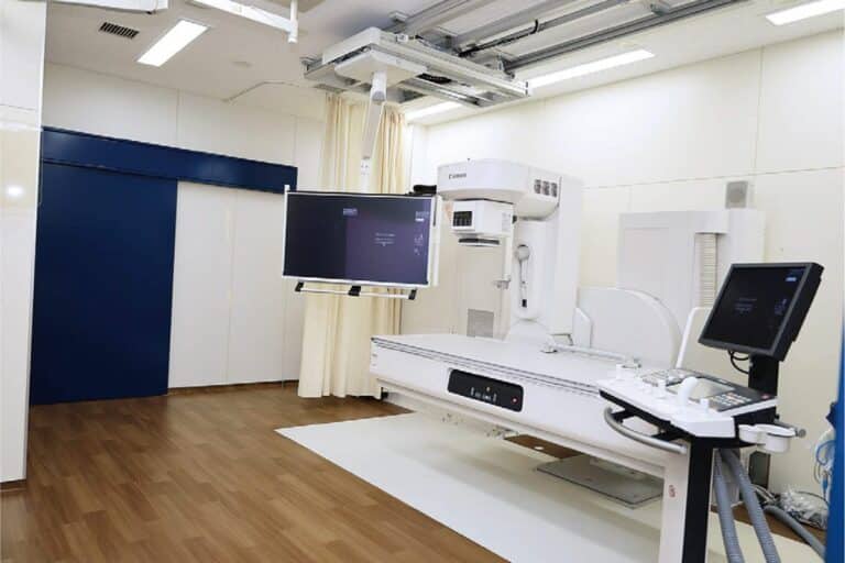 Canon: Multipurpose X-ray fluoroscopy room with Zexira i9